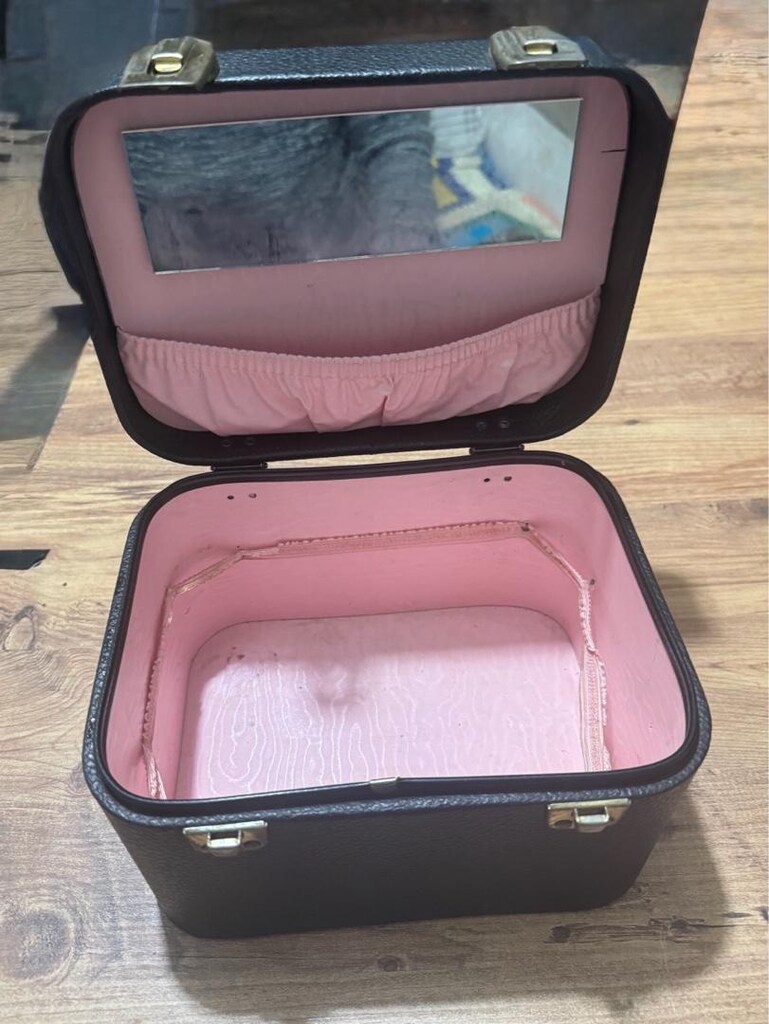 Vintage Fransız tarzı makyaj çantası, siyah vinil seyahat çantası - 7