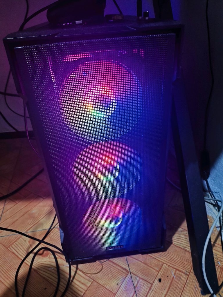 RYZEN 5 7500F • RX 9060 XT 16GB • ÇİFT 27" KTC 180Hz • FULL SETUP - 4