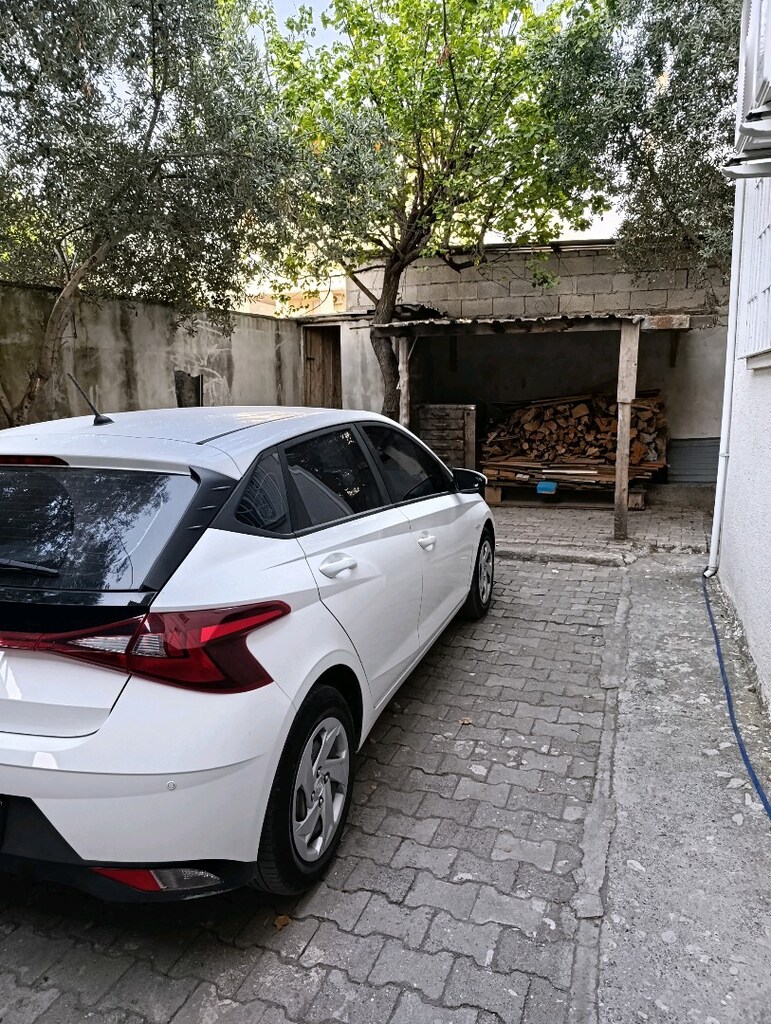 Hyundai i20 - 8