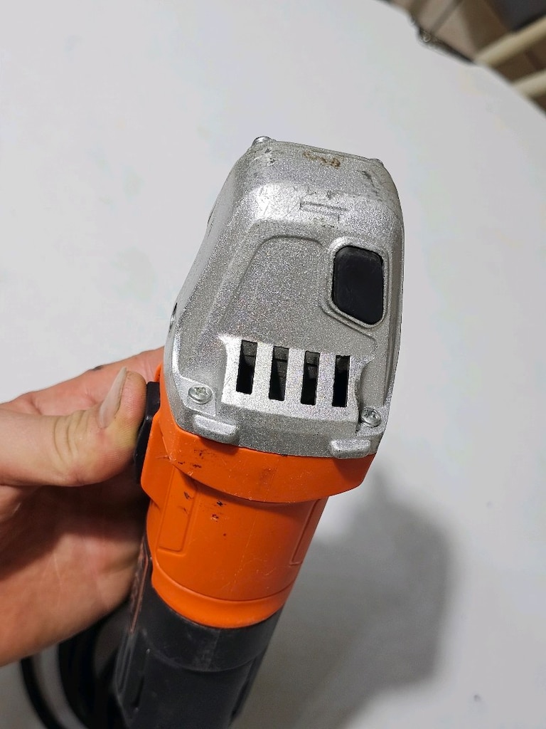 Black&Decker G650 Avuç Taşlama (Arızalı) - 4