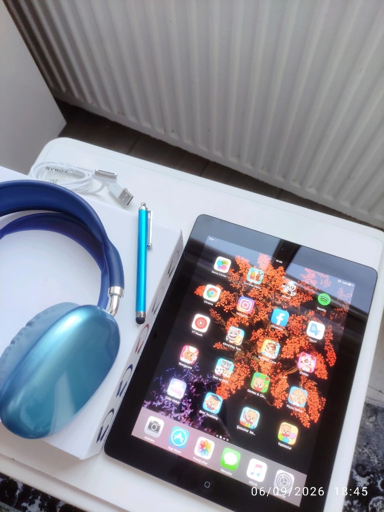 iPad 2 Nesil Tertemiz Sorunsuz TR+Kulaklık+Kalem - 2