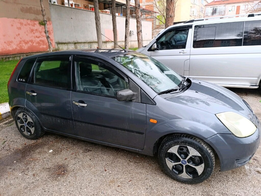 Ford Fiesta 1.4 TDCİ conford - 9
