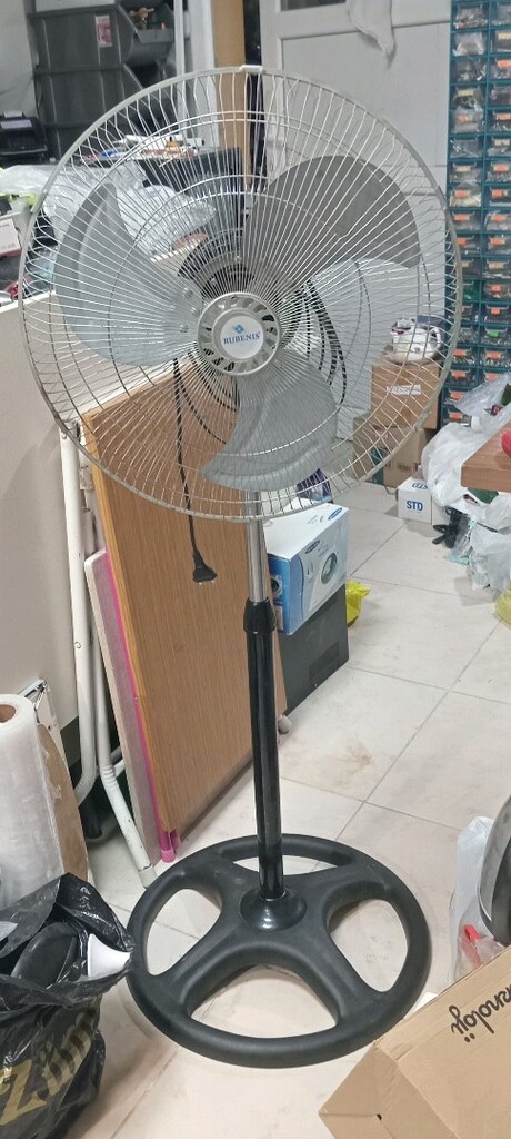 yer İstAvcılar LütfenResimleri İncele Başlığı AçıklamayıOkuÖyleMesajAt - 2