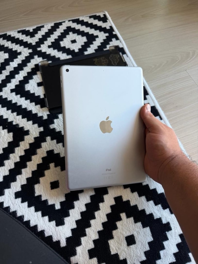 SORUNSUZ ÇİZİKSİZ apple İPAD