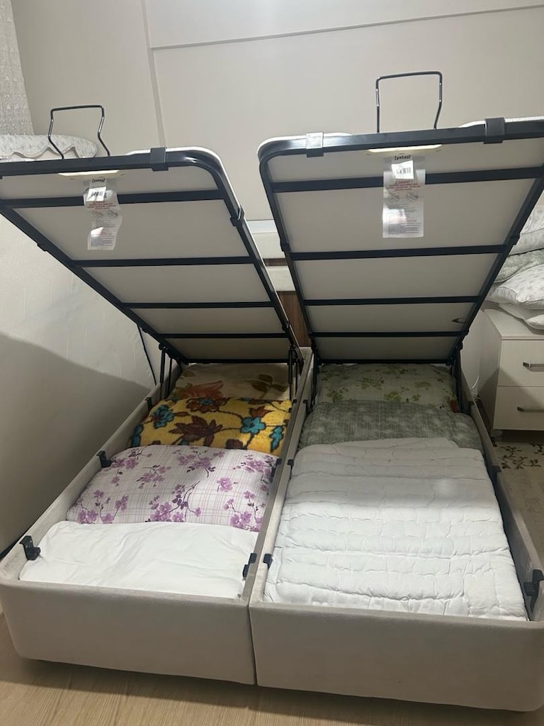 çift kişilik baza başlık ve 3 kapaklı gardırop - 6