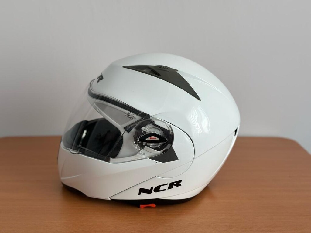 NCR Marka Kask Sıfır Ayarında Bir Kaç Kere Kullanıldı - 2