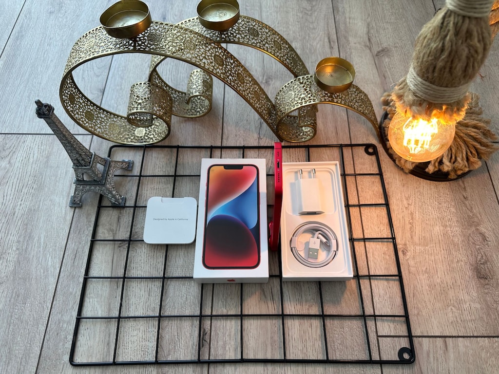 GARANTİLİ İPHONE 14 RED - 6