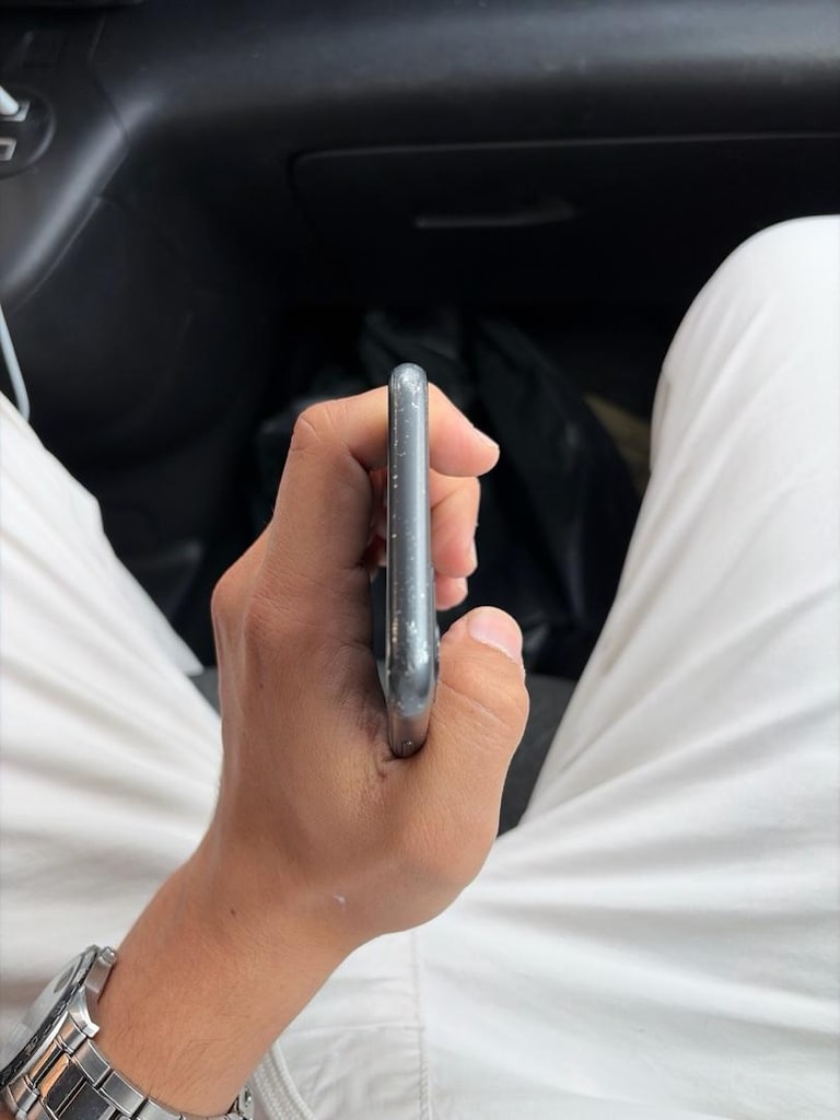 iphone 11 - 4