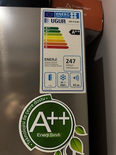Uğur Derin Dondurucu 260 L Dikey A++ - 2