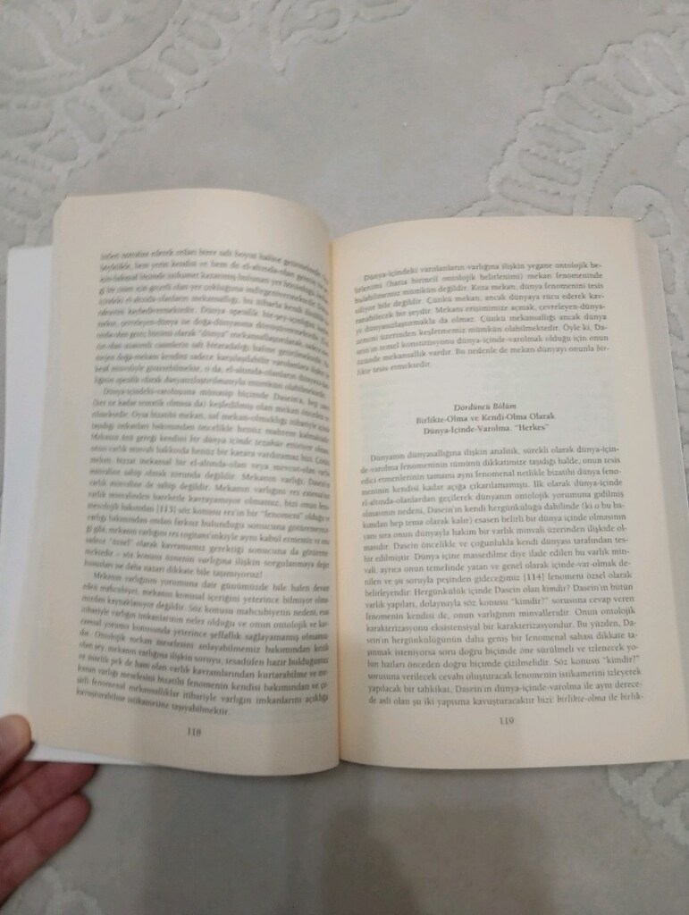 Varlık ve Zaman Martin Heidegger 463 sayfa - 4