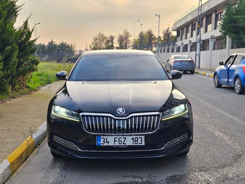2022 SKODA SÜPERB TEMİZ 118BİN KMDE SAHİBİNDEN - 2