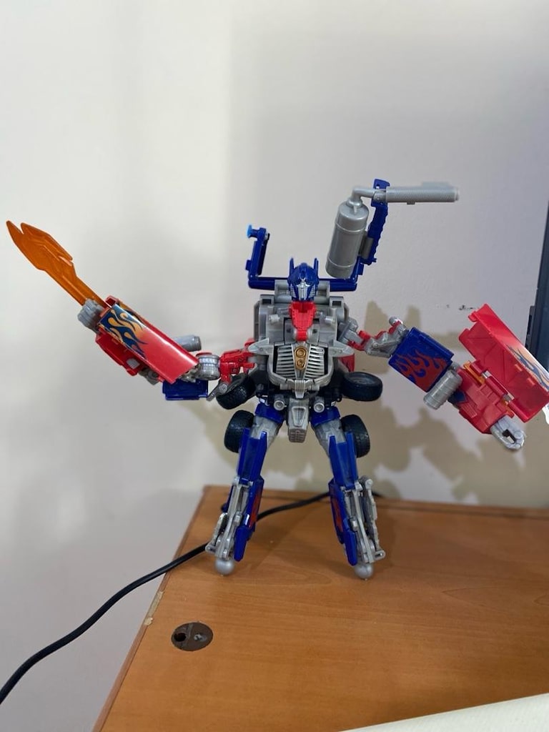 Transformers Optimus Prime Sesli Işıklı - 3