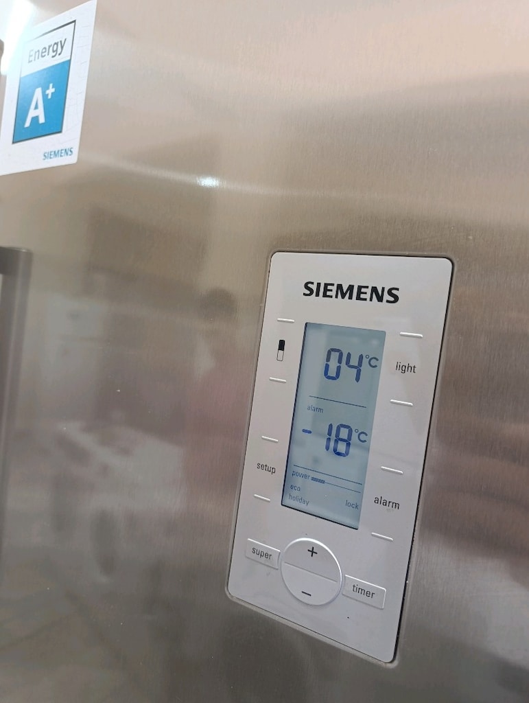 Siemens İnox 505 LT NoFrost Alttan Donduruculu Buzdolabı - 2