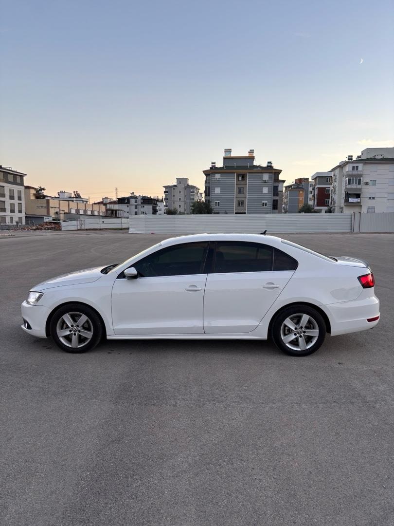 2012 jetta - 2