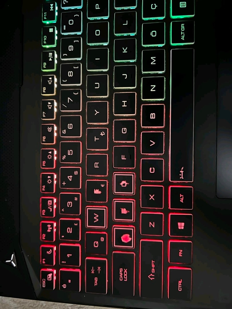 Rtx 3050 Tİ VE İ7 11800H İŞLEMCİLİ LAPTOP - 3