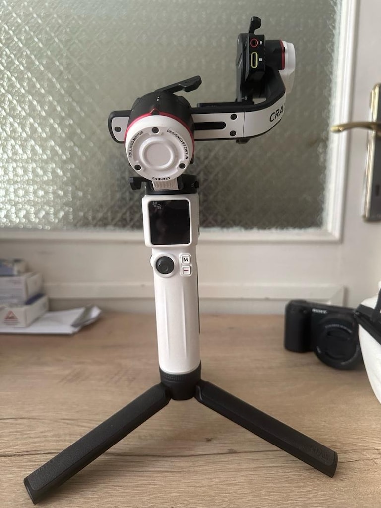 Sony Zv-e10 ve Zhiyun Crane M3 Gimbal Set - 3