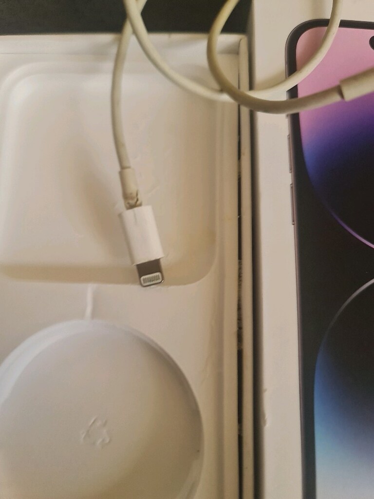 iPhone 14pro kutu - 14
