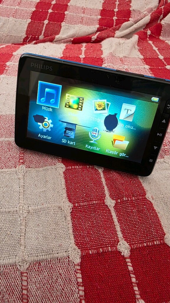 Philips Go Gear video 4inç Mp3 ve Mp4 çalar
