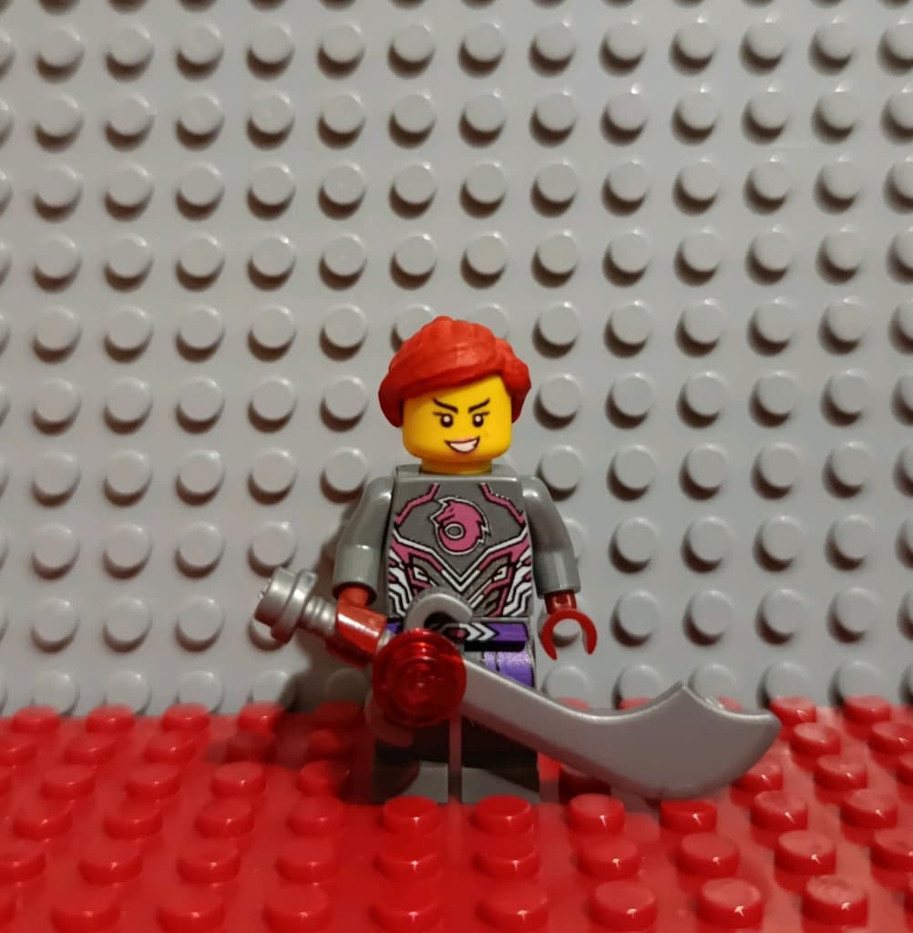 Lego Ninjago Jordana Mini Figürü - 2