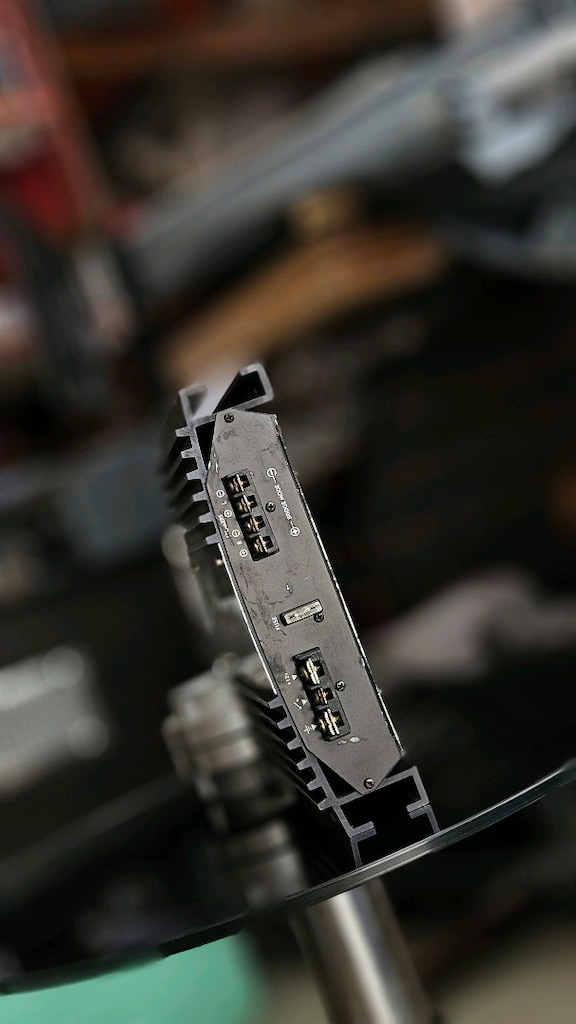 Sierra mono-sterio oto amfi - 3