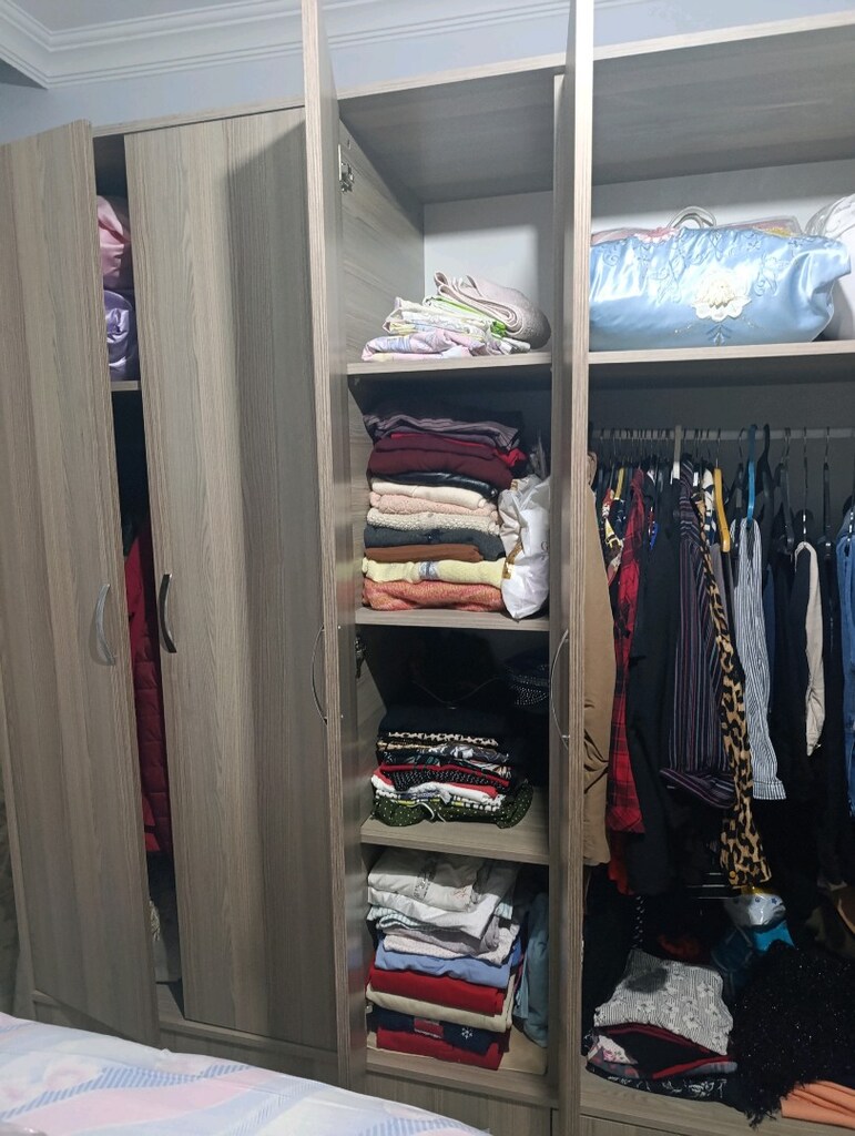 5 kapılı Elbise dolabı - 4