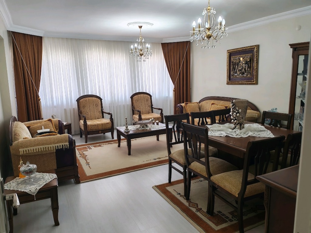 Eskitme Salon Takımı Ve Yemek Odası