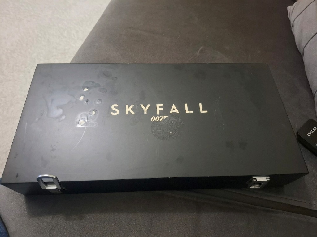SKYFALL POKER OYUN 007 ORJİNAL JİLETİNLİ - 6