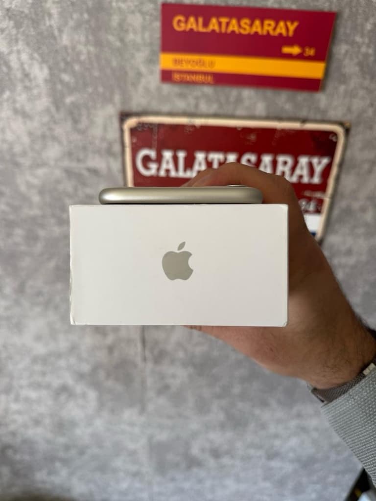 iPhone 11 yurtiçi kutulu hatasız pil 93 tertemiz - 5