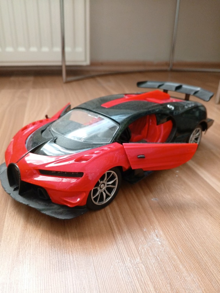 Rc Bugatti araç - 2
