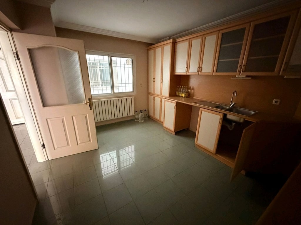 acil satılık banyo dolap ve jakuzi - 4