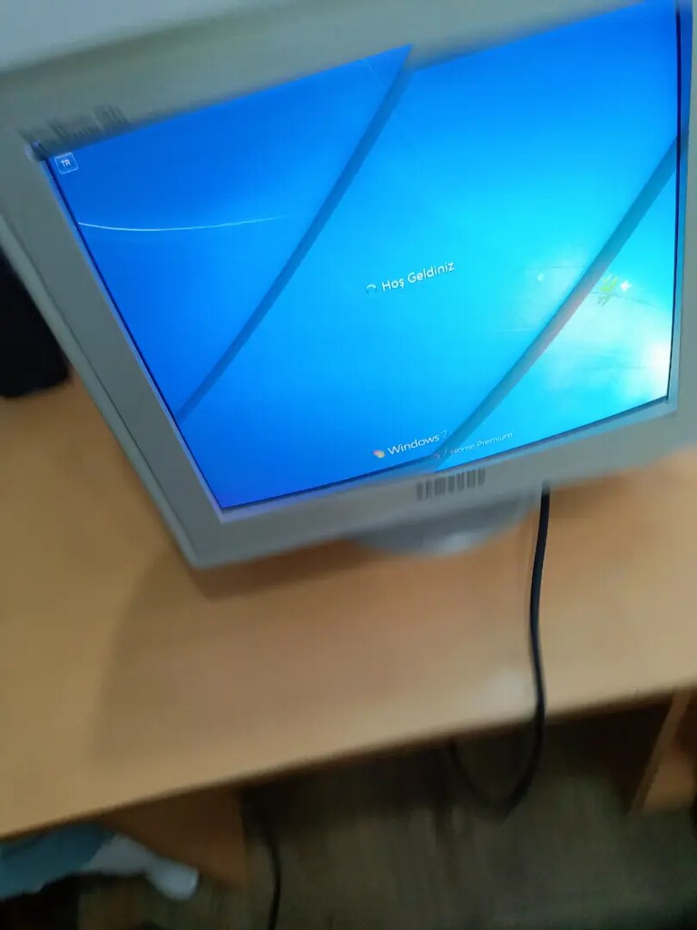 Syncmaster 793s monitör. - 7