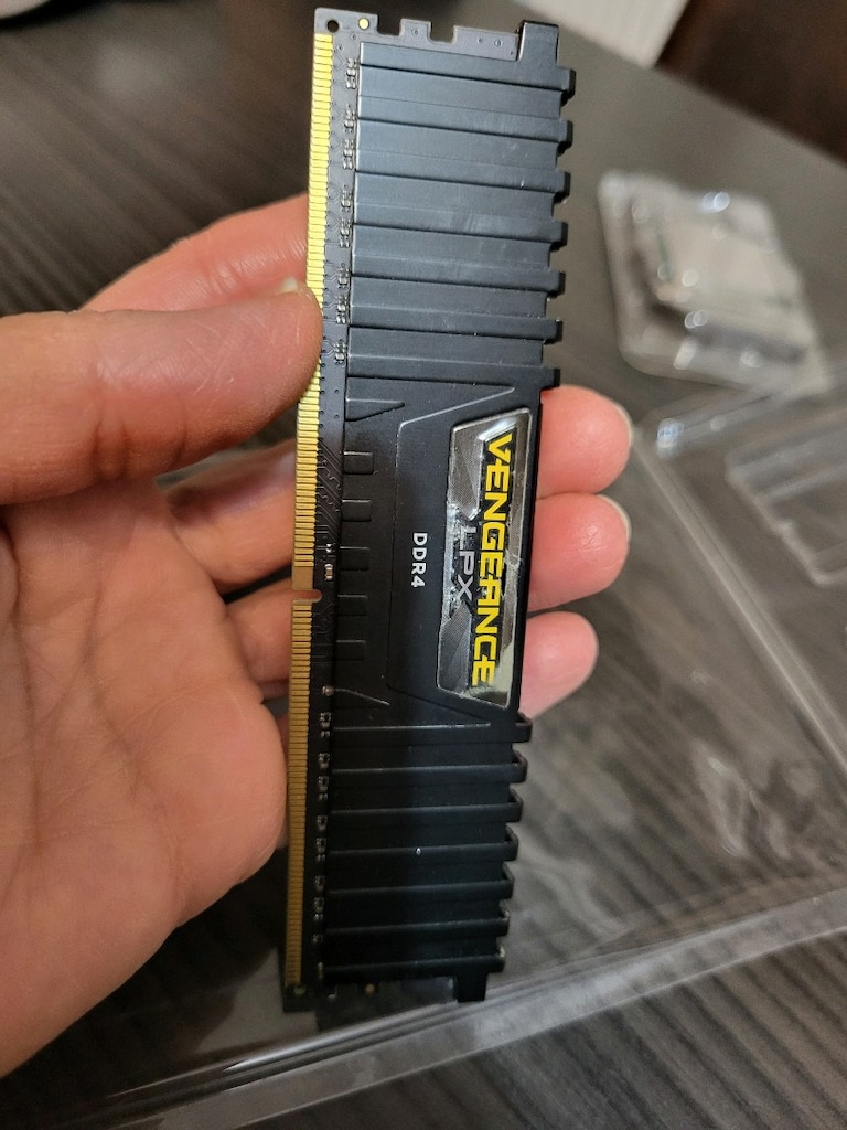 8GB RAM 2 ADET - 6