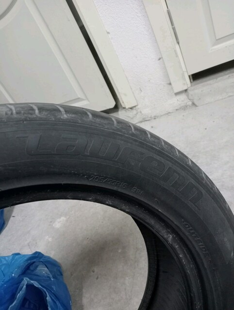205/55/16 Laufenn Hankook lastik 2024 tarihlidir.
