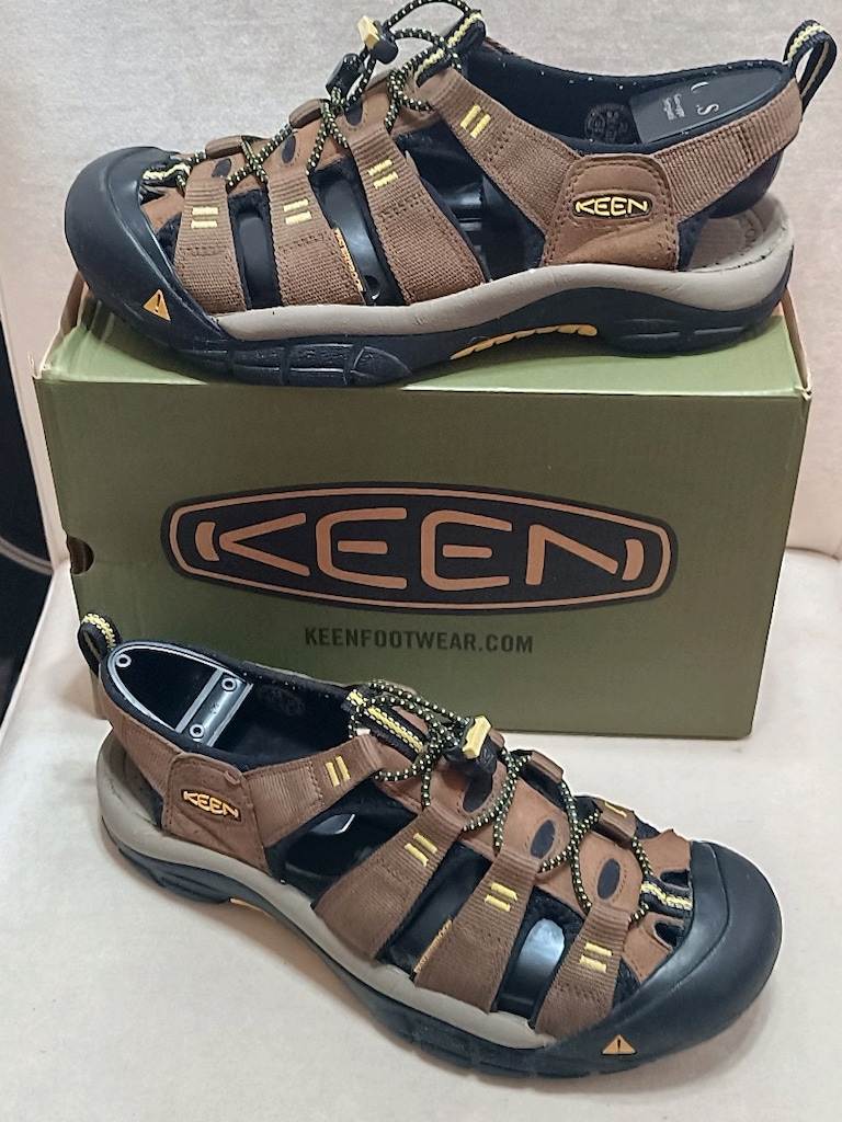 Keen newport parmak korumalı sandalettir. - 5