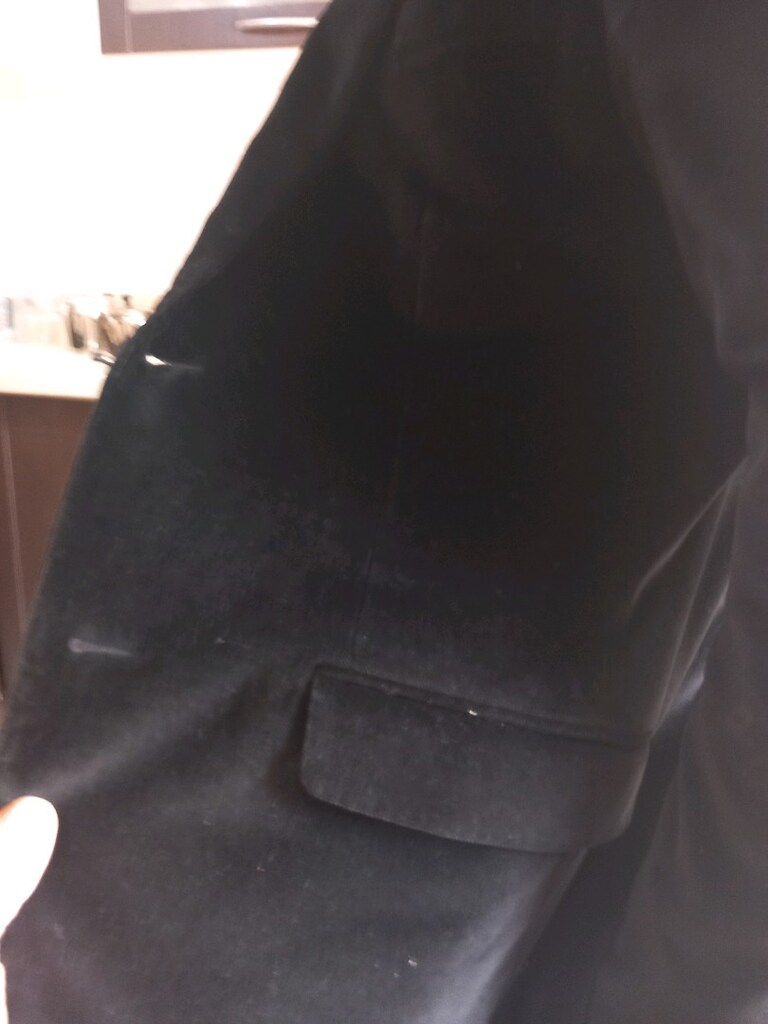 ceketler 3tane daha var yeni gibi çok kısa süre kullanıldı