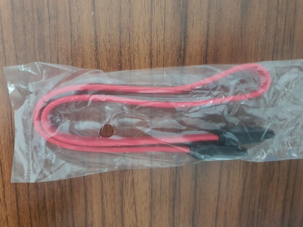 SIFIR SATA KABLOSU HARDDİSK DÜZ KIRMIZI DATA VERİ - 3