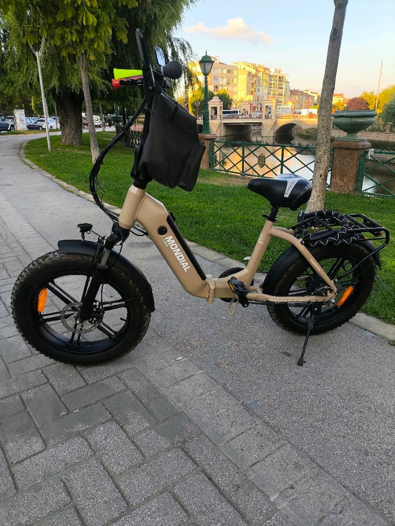 Mondial Imperial E-Bike (katlanabilir fat-bike modeli) - 2
