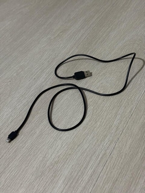 İpone 11 bir tarafı usb girişli şarj ara kablosu