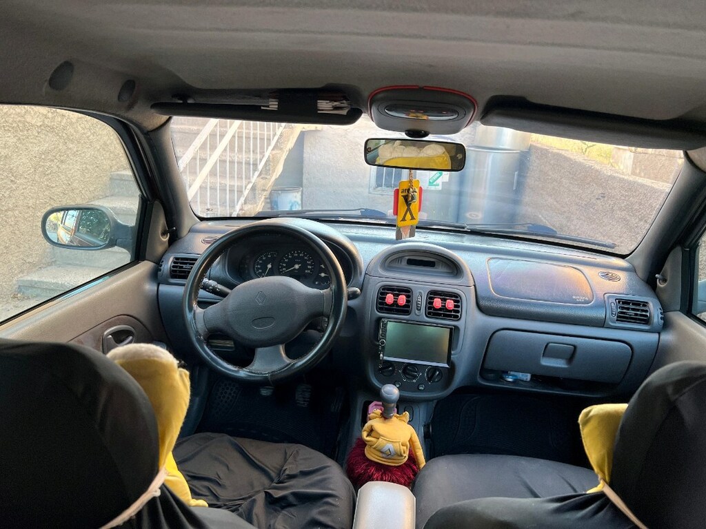 clio 2 99 1.6 - 13