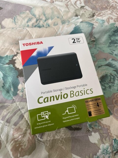 Sıfır Kapalı Kutu Toshiba Canvio Basics 2TB Harici Hard Disk (Kılıflı