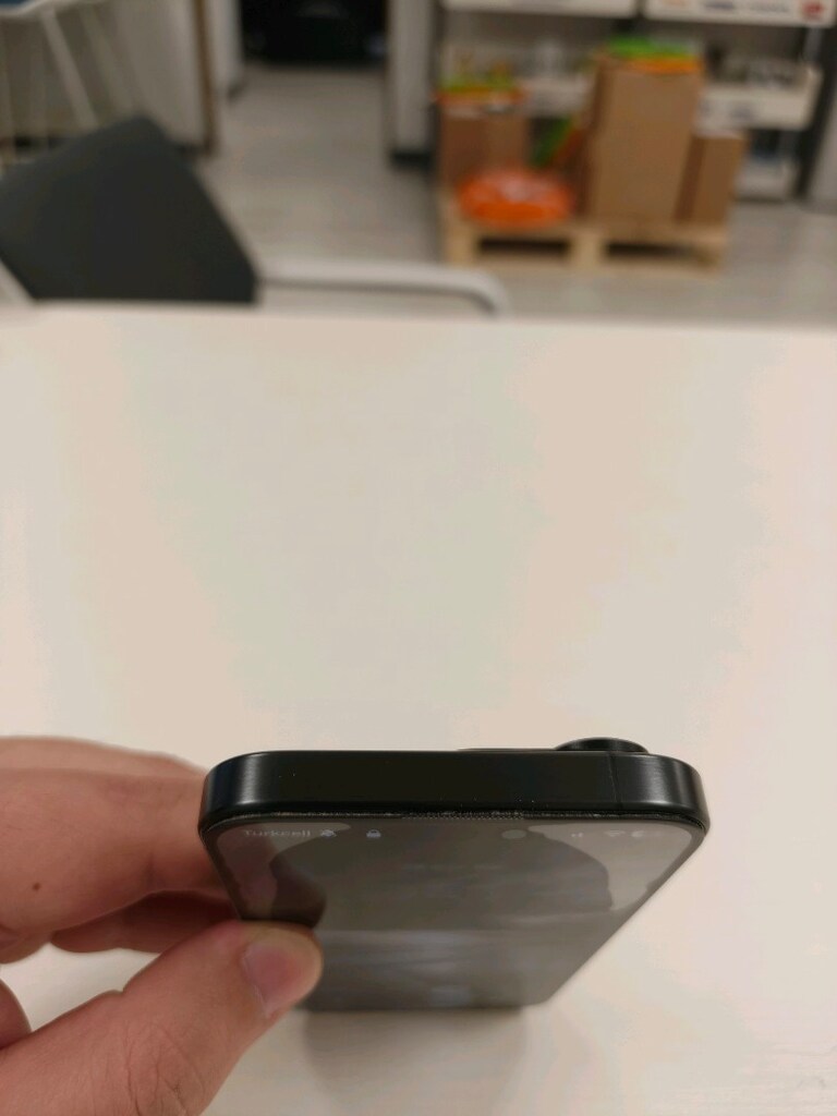 15 Pro 256 GB - 2