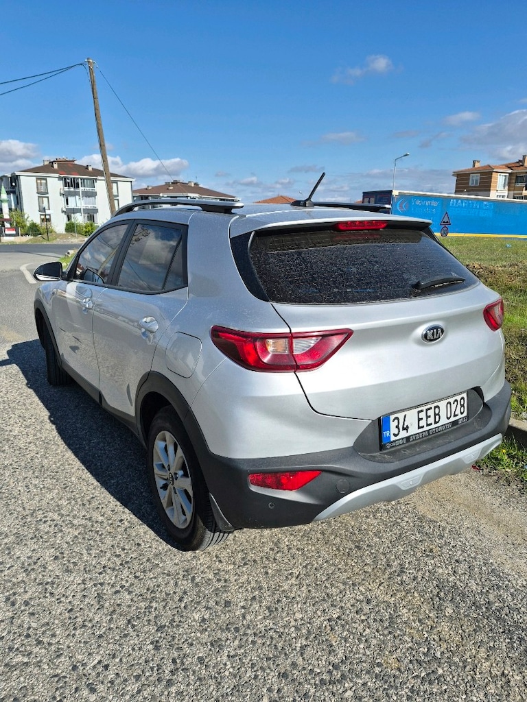 kia stonic suv sahibinden konforlu ve ekonomik - 13
