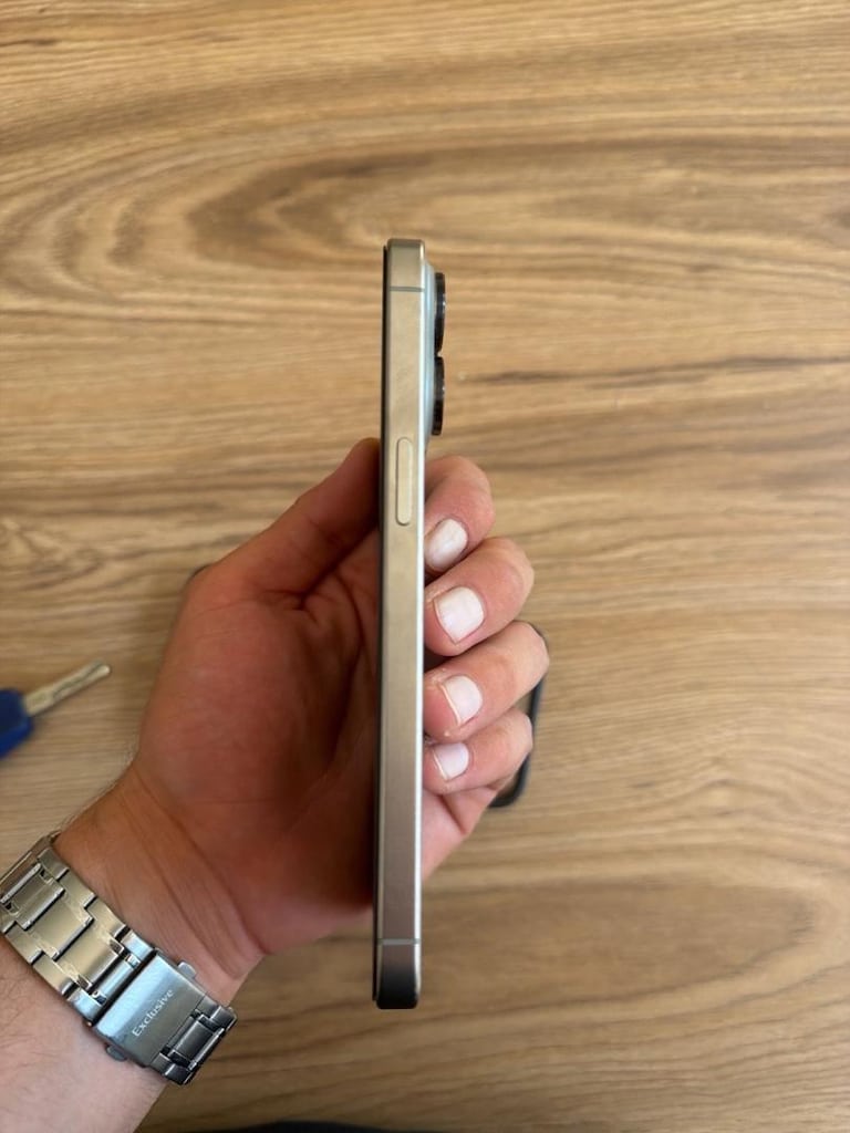 iphone 15 pro max - 2
