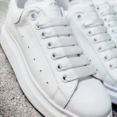Alexander McQueen spor ayakkabı