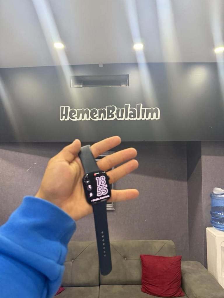 Apple Watch Series 10 46mm - 2
