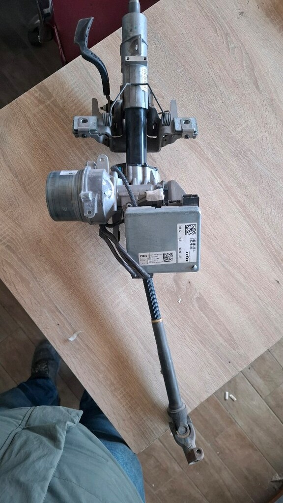 FİAT EGEA ELEKTRİKLİ DİREKSİYON KOLONU KOMPLEI BEYNİ ÜZERİNDE - 3