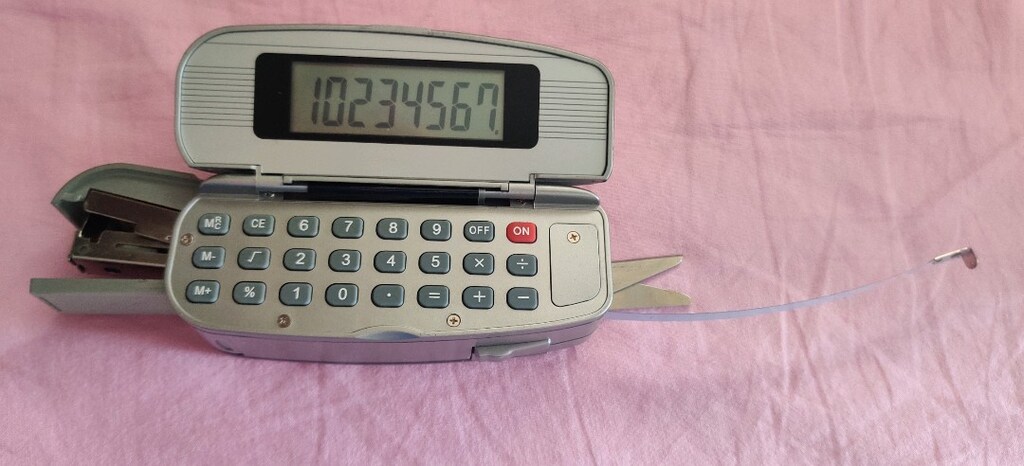 5'i 1 arada Mini Seyahat Ofis İş Zımbası Hesap Makinesi. - 2