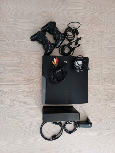 TB Harici Diskli PS3 Slim - 100+ Oyunlu Dev Arşiv (TLOU, RDR, GTA 5)