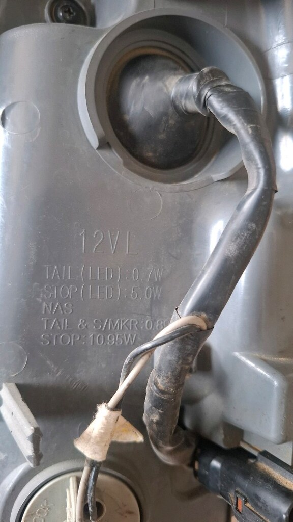 924022P120 KİA SORENTO 2009-2013 LEDLİ SOL DIŞ STOP LAMBASI ORJİNAL - 4