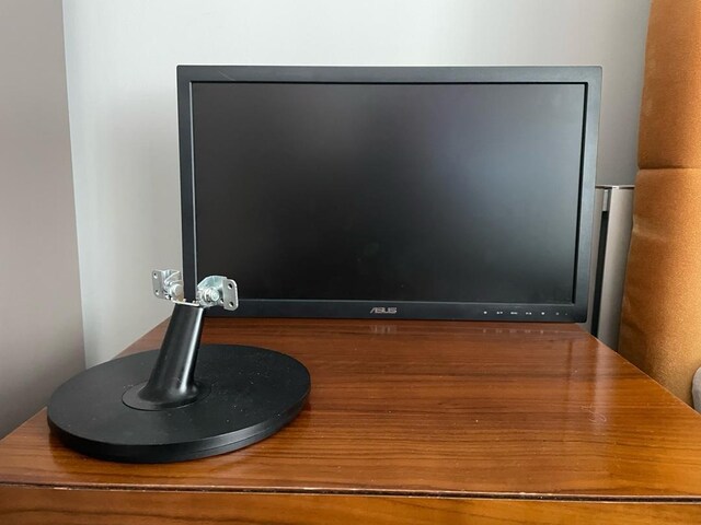 ASUS 21.5" LED MONİTÖR
